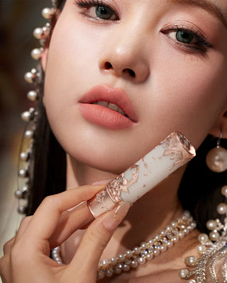 Flower knows: Little Angel Matte Lipstick