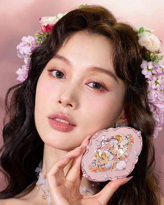 Flower knows: Midsummer Fairytales Embossed Five-Color Makeup Palette