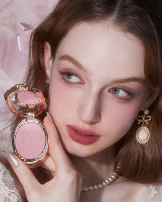 Flower knows: Strawberry Rococo - Embossed Blush