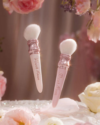 Flower knows: Midsummer Fairytales - Blush Brush