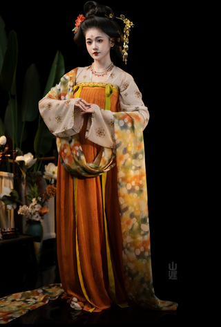 Tang Dynasty Qixiong Hanfu (Whole Set) - Gong Yue (M Size)
